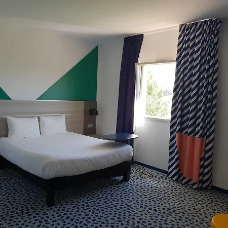 Ibis Styles Marseille Plan De Campagne Hotel