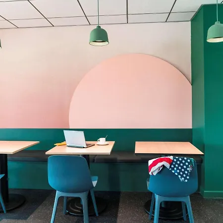Hotel Ibis Styles Marseille Plan De Campagne